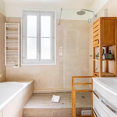 Guestready - Spacious Flat Close To Bastille! Διαμέρισμα